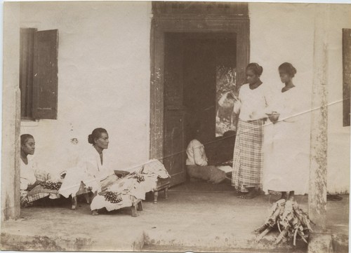 Sri lankische frauen klöppler - sri,